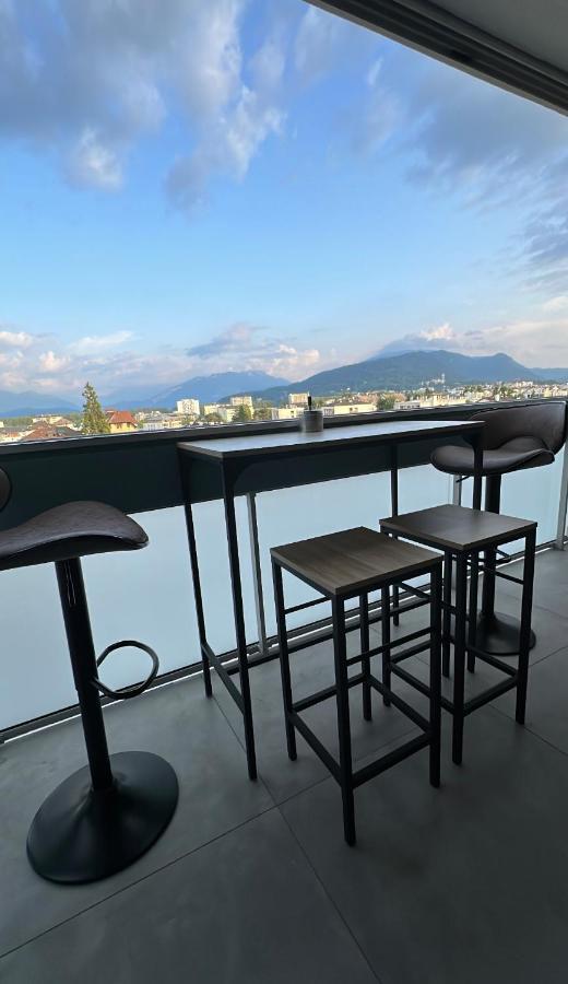 Luxueux Appartement T4 - Lac 5 Min - Parkings Privatifs - Vue Lac Et Montagne Annecy Exterior foto
