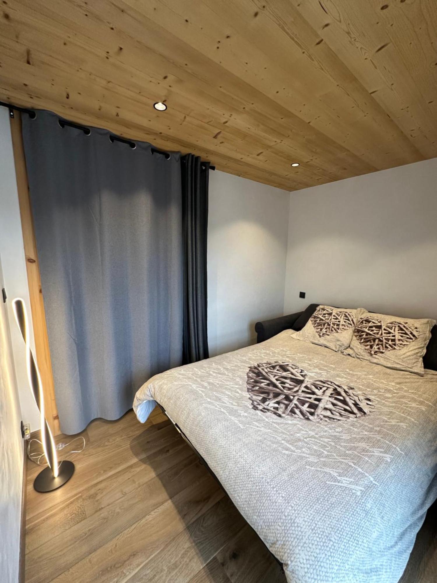 Luxueux Appartement T4 - Lac 5 Min - Parkings Privatifs - Vue Lac Et Montagne Annecy Exterior foto