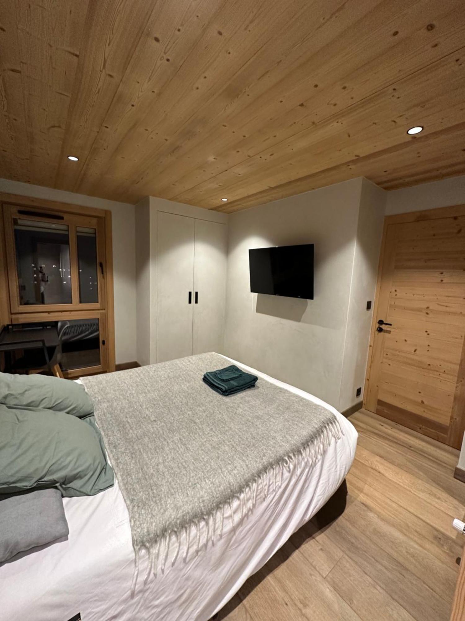 Luxueux Appartement T4 - Lac 5 Min - Parkings Privatifs - Vue Lac Et Montagne Annecy Exterior foto